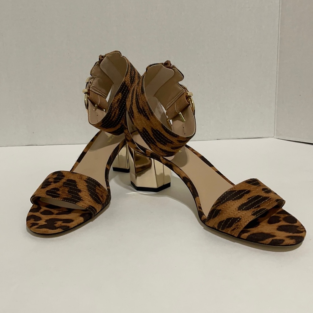 Marc New York,Andrew Marc, Leopard w/Gold Heels!